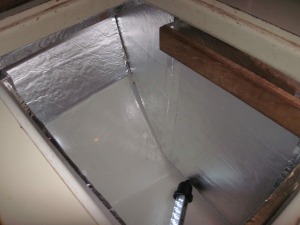 Insulated icebox